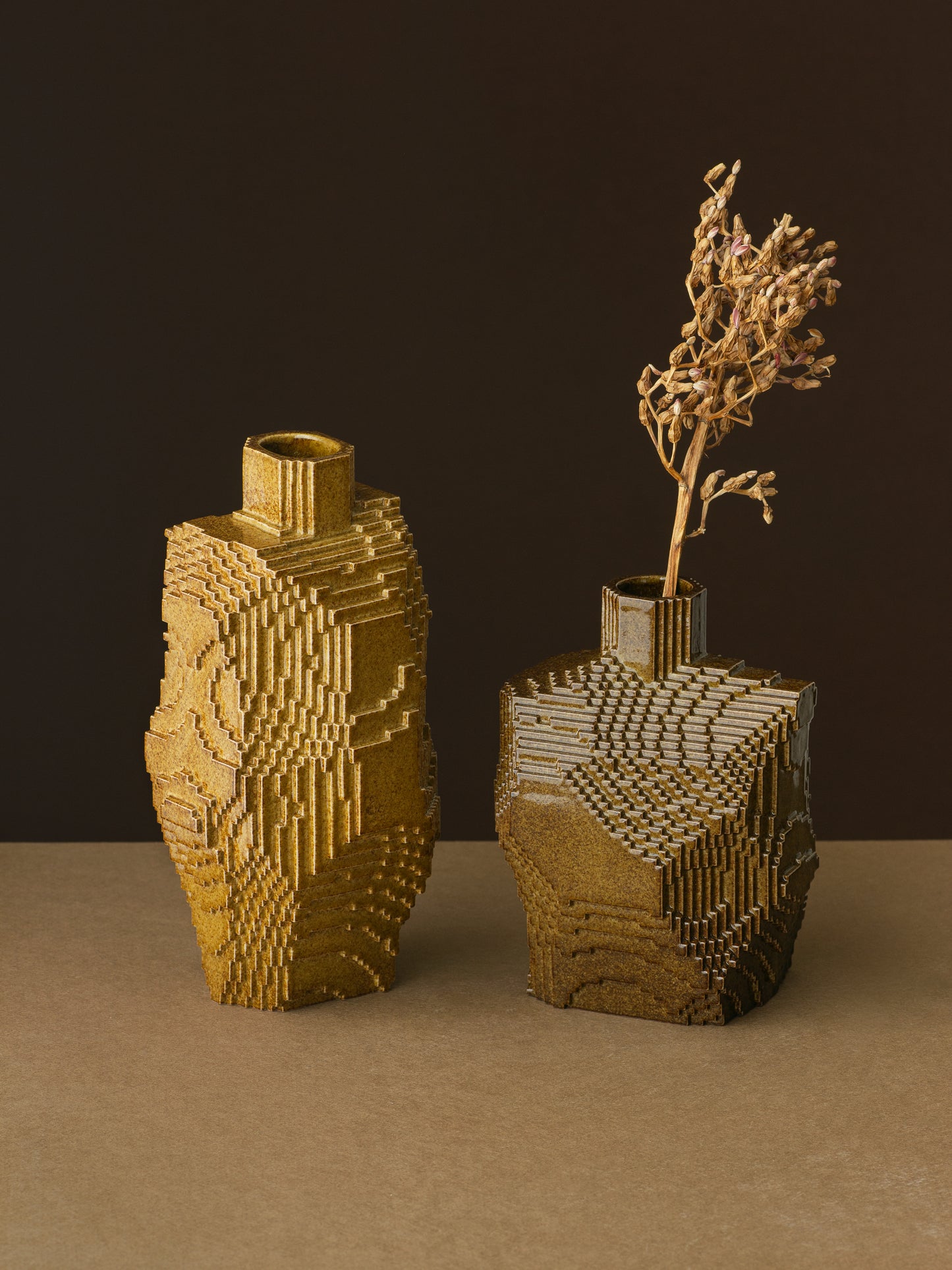Vase Voxel middle / Iron Brown
