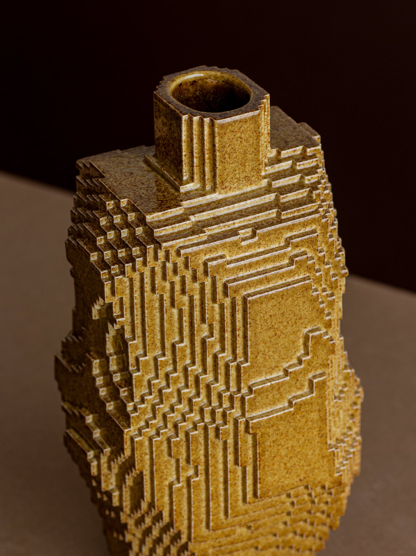 Vase Voxel high / Iron Brown