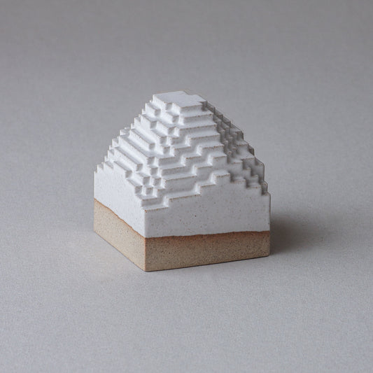 Voxel Piece (S) / Brown clay × White