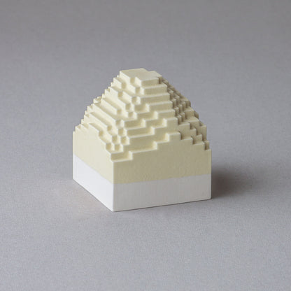 Voxel Piece (S) / White clay × Yellow
