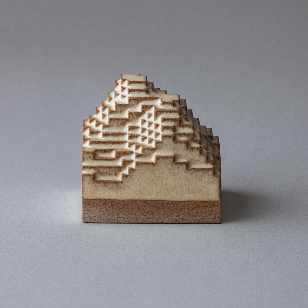 Voxel Piece (L) / Brown clay × Latte Brown