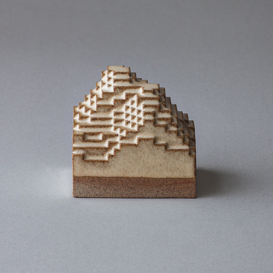 Voxel Piece (L) / Brown clay × Latte Brown