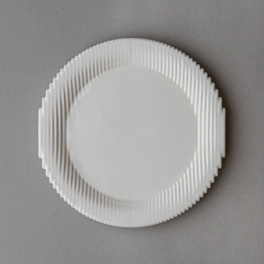 Layer Dish / White