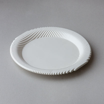 Layer Dish / White