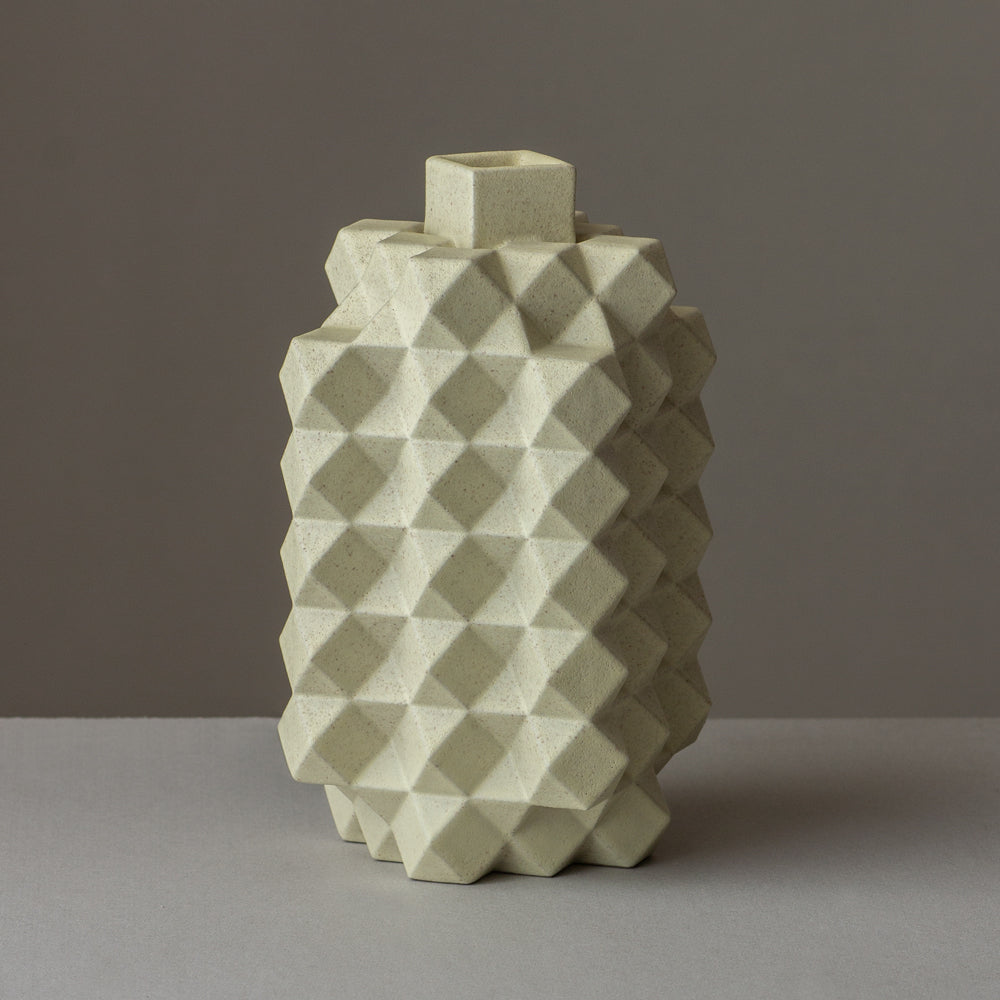 花器 Polygon high / Brown clay × Cream Yellow